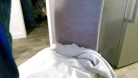 behindcloseddoors8 online show from 11-23-25, 12:43