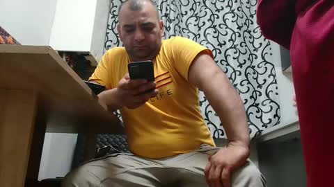 kevin and Bella online show from 01-09-25, 11:13