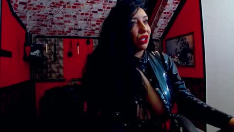 Snapshot of belatrixdomme chatting on 01-29-25, 07:04 BelatrixDomme online show from 01-29-25, 07:04