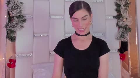 Snapshot of belindareyes chatting on 12-04-24, 01:47 Bel  online show from 12-04-24, 01:47