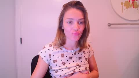 Bell kim online show from 02-04-26, 01:00