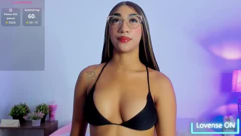 Snapshot of bell_popper chatting on 10-06-25, 11:18 bell_popper online show from 10-06-25, 11:18