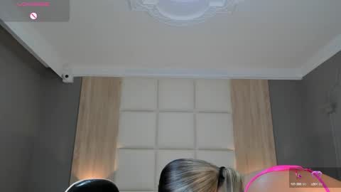 Snapshot of bella1207 chatting on 02-06-25, 08:29 Bella cam online show from 02-06-25, 08:29