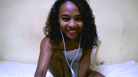 Snapshot of bella193999 chatting on 12-05-24, 09:17 bella193999 online show from 12-05-24, 09:17