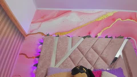 Melanie  online show from 02-14-26, 10:34