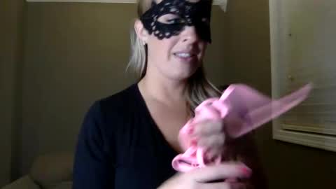 Bella Bradford online show from 03-04-25, 02:17