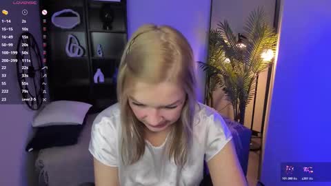 Bella online show from 12-05-25, 05:27