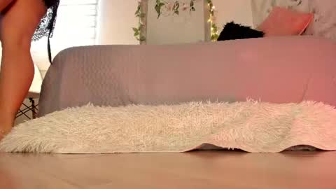 Snapshot of bella_desi chatting on 07-19-26, 01:15 Dessi online show from 07-19-26, 01:15