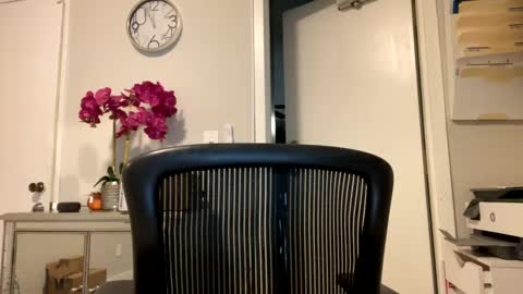 Snapshot of bella_dulce chatting on 01-31-25, 08:01 bella_dulce online show from 01-31-25, 08:01