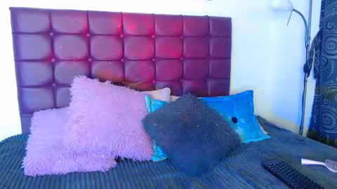 Valentina online show from 12-31-24, 03:55