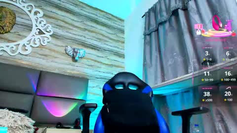 Snapshot of bella_salvatore chatting on 10-07-25, 04:59     online show from 10-07-25, 04:59