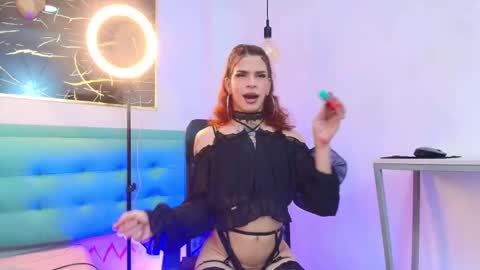     online show from 11-27-25, 08:22