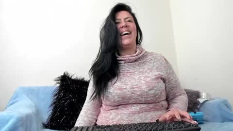 Bella Smith online show from 12-07-24, 05:20