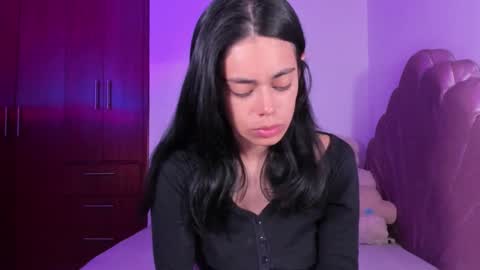 Snapshot of bella_sun_ chatting on 10-09-25, 05:05 Valeria Model Independent online show from 10-09-25, 05:05