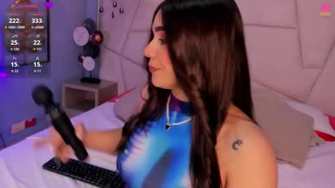 Bella Becca  online show from 11-20-25, 03:01