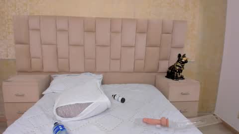 bellaastorm online show from 02-19-25, 05:27