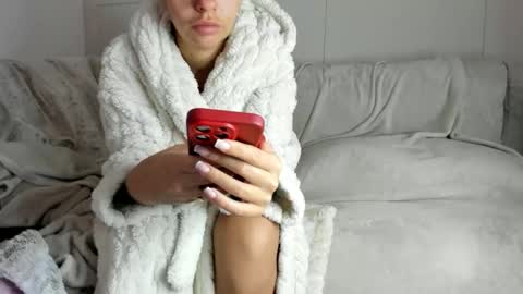 Snapshot of bellablackuk chatting on 02-21-26, 09:54 Bella Black online show from 02-21-26, 09:54