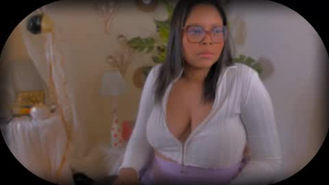 Bellah Blakes-Sarah Scrumptious Lee online show from 03-10-25, 10:26