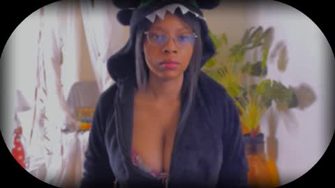 Bellah Blakes-Sarah Scrumptious Lee online show from 09-29-25, 12:27