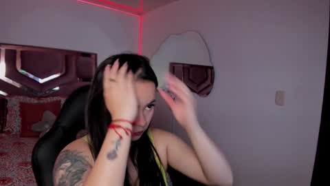 TELL ME GODDESS NEXT Transmission 01122024 9PM TO 4AMColombian hour THANKS Follow me online show from 01-20-25, 02:11