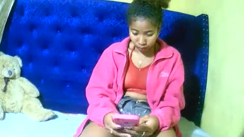 Snapshot of bellaena chatting on 09-13-25, 07:13 bellaena online show from 09-13-25, 07:13