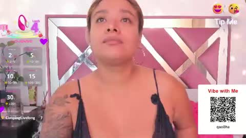 Snapshot of bellalumi chatting on 07-25-26, 06:00 bellalumi online show from 07-25-26, 06:00