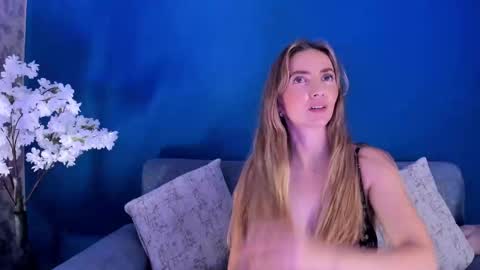 Bella Marie online show from 10-03-25, 11:35