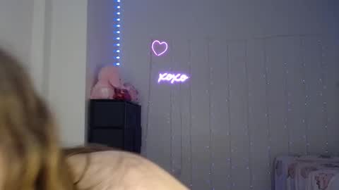 Bella Monroe online show from 02-07-25, 08:33