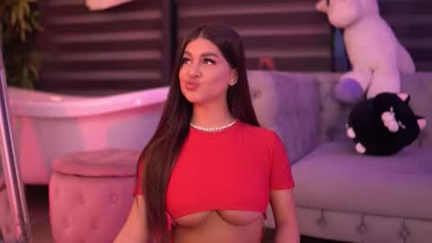 Bella online show from 11-26-25, 06:31