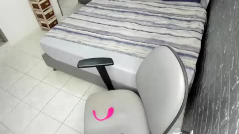 Bella  Angelycal online show from 11-05-25, 02:50