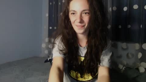 bellaqueen0701 online show from 02-07-25, 01:47