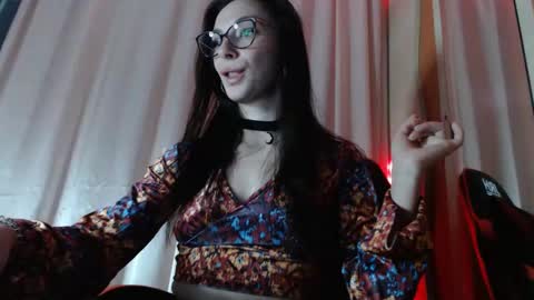 bellaqueen0701 online show from 02-23-25, 10:09