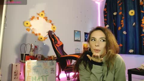 bellaqueen0701 online show from 09-26-25, 05:44