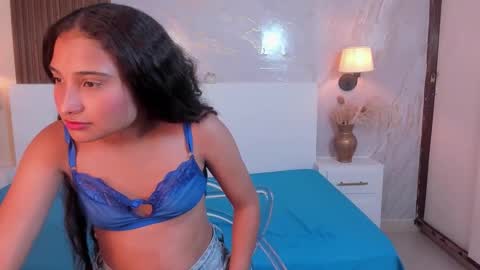 Bella online show from 09-16-25, 12:17