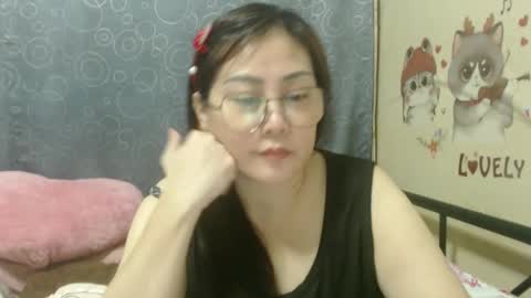 Snapshot of bellbabe chatting on 01-26-25, 10:23 Bella online show from 01-26-25, 10:23