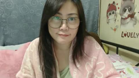 Snapshot of bellbabe chatting on 02-04-25, 12:55 Bella online show from 02-04-25, 12:55