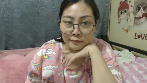 Snapshot of bellbabe chatting on 02-07-25, 06:35 Bella online show from 02-07-25, 06:35