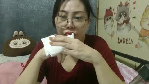 Snapshot of bellbabe chatting on 09-11-25, 05:57 Bella online show from 09-11-25, 05:57