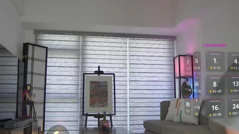 Snapshot of belle_adrienne chatting on 02-27-25, 01:48 Belle Adrienne  IG  online show from 02-27-25, 01:48