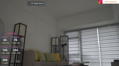 Belle Adrienne  IG  online show from 02-15-26, 07:51