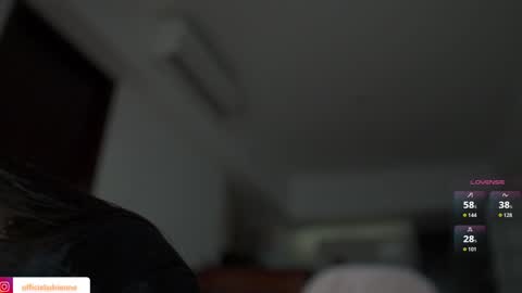 Belle Adrienne  IG  online show from 02-25-26, 11:03