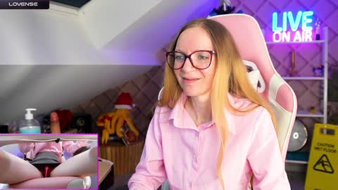 Snapshot of belle_alice chatting on 12-06-24, 07:54 Alice online show from 12-06-24, 07:54