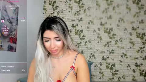 LucyJelly online show from 01-03-25, 01:38