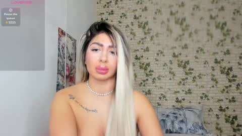 LucyJelly online show from 01-23-25, 04:59