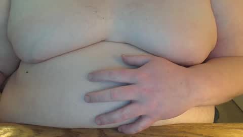 Snapshot of belle_ley chatting on 12-21-24, 06:19 Jack online show from 12-21-24, 06:19