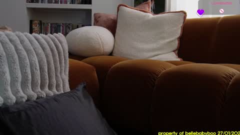 BELLE   online show from 01-27-25, 04:20