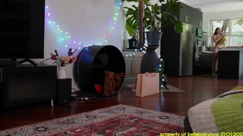 BELLE   online show from 01-31-25, 07:18