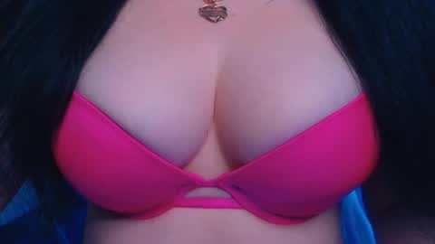 Snapshot of bellelovexx chatting on 12-03-24, 12:16 Hello I am kind friendly and cute girl online show from 12-03-24, 12:16