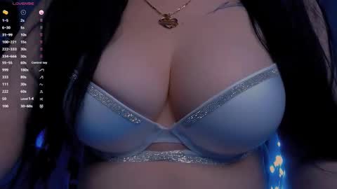 Snapshot of bellelovexx chatting on 09-20-25, 09:49 Hello I am kind friendly and cute girl online show from 09-20-25, 09:49