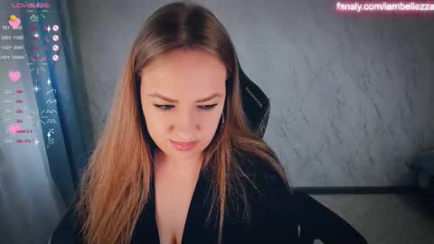 Your Annabelle Wolf  online show from 11-11-25, 07:41